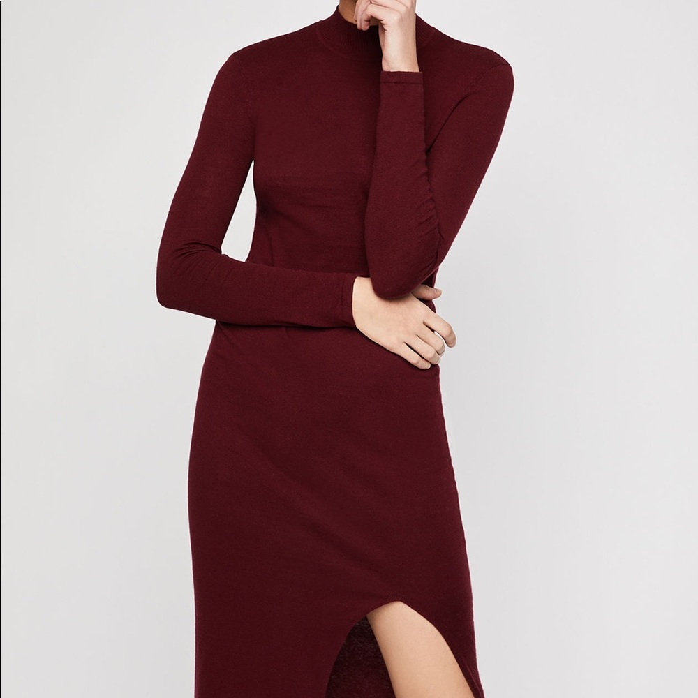 BCBG burgundy dress Large